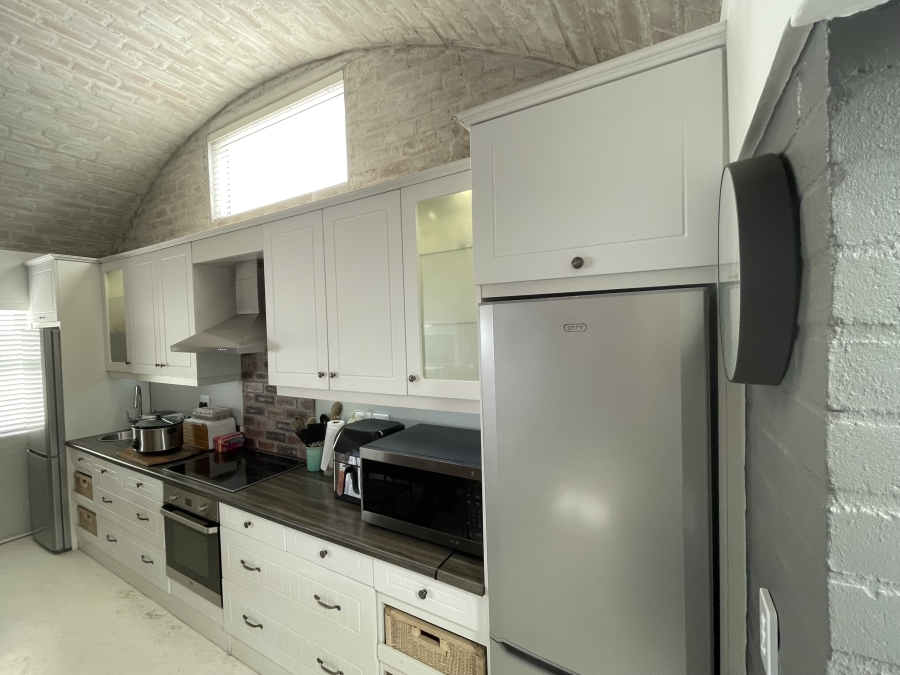 4 Bedroom Property for Sale in Paradise Beach Western Cape